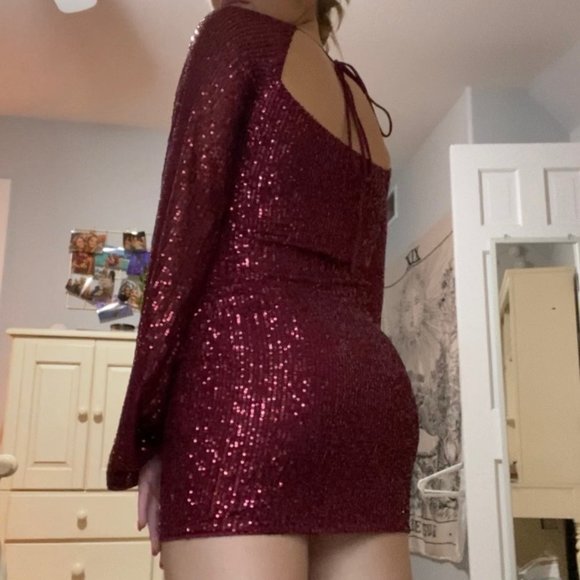 Red Sparkly Dress - Picture 3 of 6